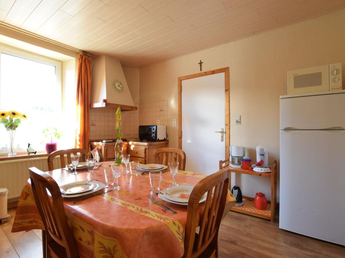 Cozy Holiday Home Near The Forest In Bovigny Gouvy Eksteriør billede